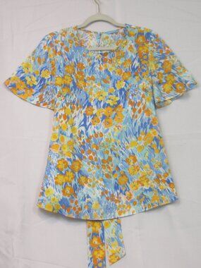 J. McLaughlin Small Floral Flutter Sleeve Linen Tencel Tie Front or Back Top
